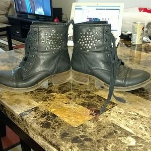 Combat boots!!!!