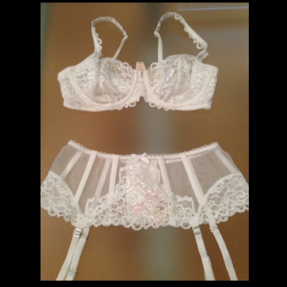 Victoria Secrets sexy bra