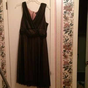 Formal women's dress