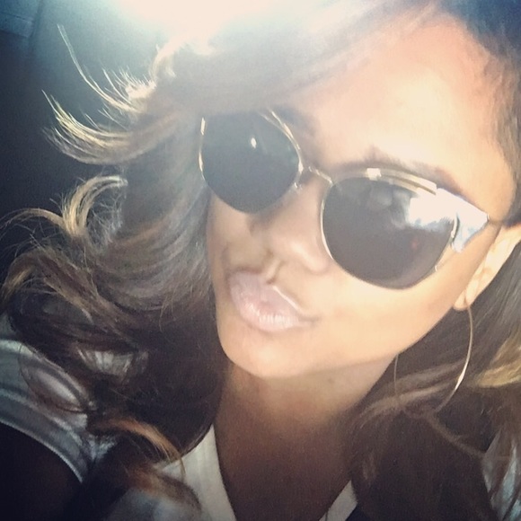 Meet your Posher, Annh