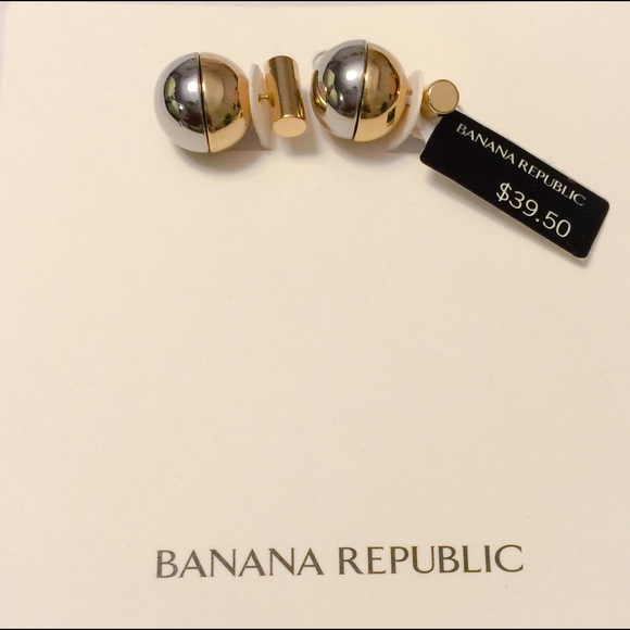 🎉HP-Top Trends 9/26- New Banana Republic Earrings - Picture 2 of 5