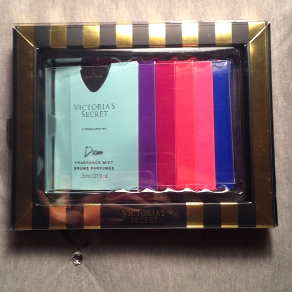 Victoria's Secret 6 sample fragrance mists!