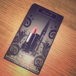 KAT VON D BLack magic duo.  ✨LIPSTICK ONLY💋