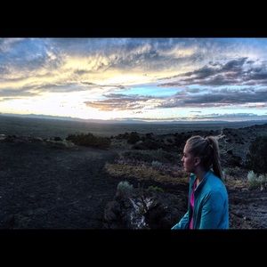 Meet your Posher, Ella