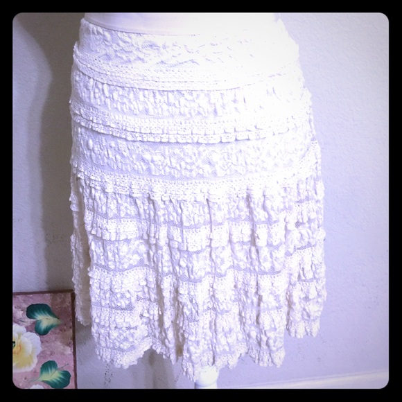 MAX STUDIO Cream Lace Skirt [SK-19]