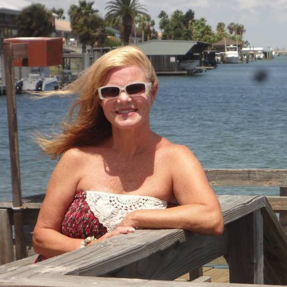 Meet your Posher, Diana - Picture 1 of 1