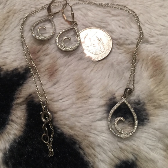 3pc Sterling Chai And Lever Backs