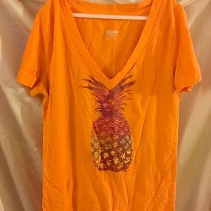 Pineapple t-shirt