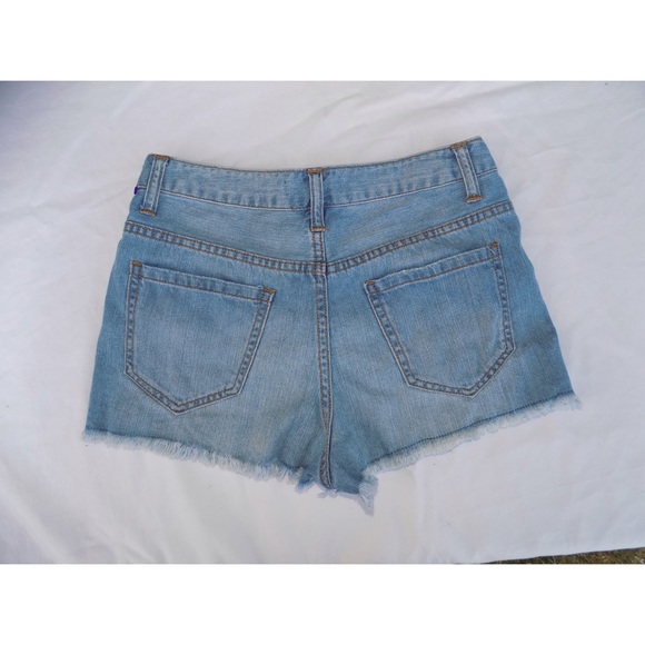 SHORTS‼️ - Picture 2 of 4