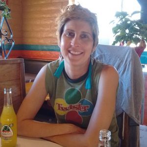 Meet your Posher, Carrie