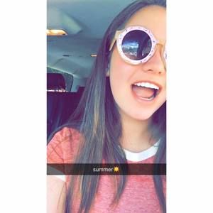 Meet your Posher, Georgia