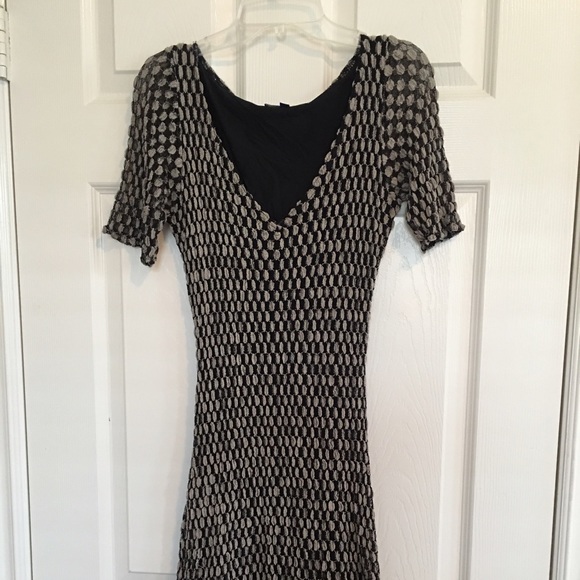 Ladies Bisou Bisou dress - Picture 1 of 3