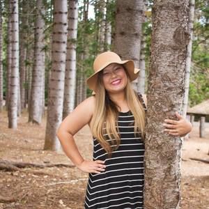 Meet your Posher, Dominique