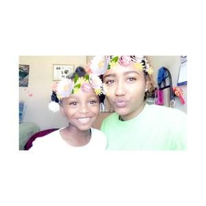 Meet your Posher, Selena