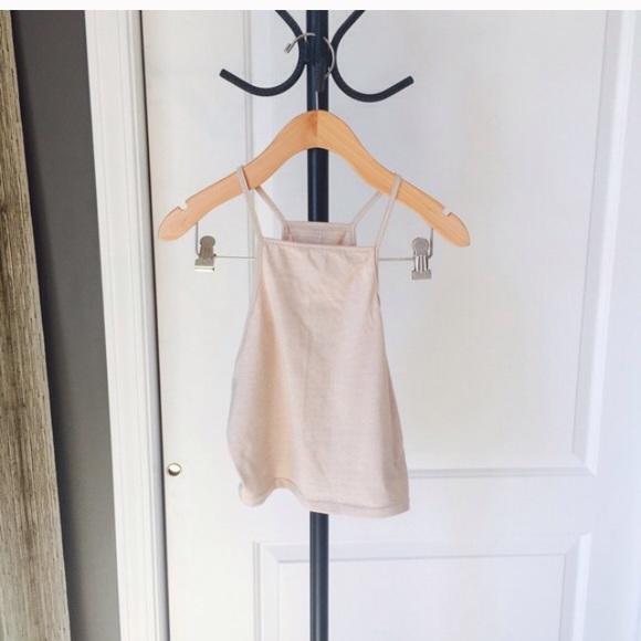 Nude crop top - Picture 1 of 2