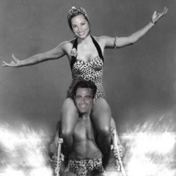 Meet your Posher, Marcela - Picture 1 of 1