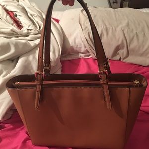 Like New Tory Burch Small Luggage Tote