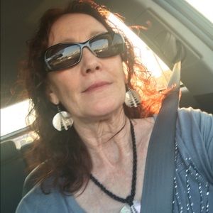 Meet your Posher, Marilyn