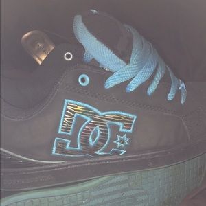 Dc shoes