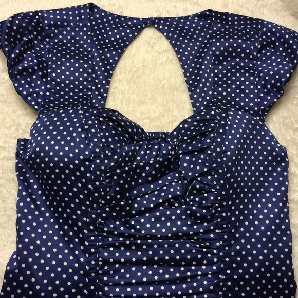 GUESS DRESS - Picture 2 of 4