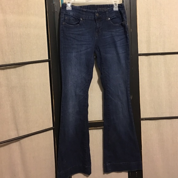 Women’s Gap Flare Jeans