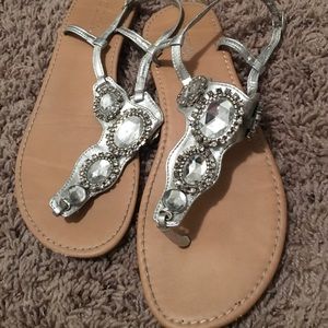 Size 8.5 silver sandals