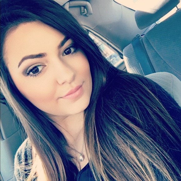 Meet your Posher, Jess