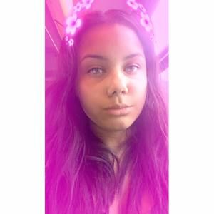 Meet your Posher, Alexia