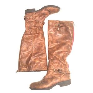 Madden Girl Brown Boots!
