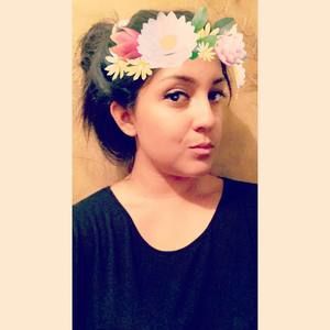 Meet your Posher, Crystal