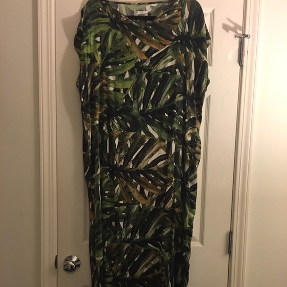 Alessa Desde 1972 LTDA - 100% Silk Designer Dress