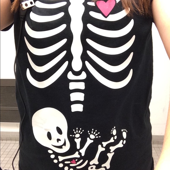 Halloween baby belly Skelton shirt