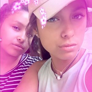 Meet your Posher, Karina