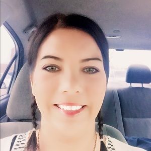 Meet your Posher, Beverly