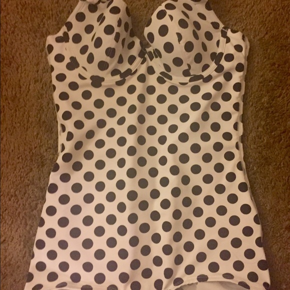 Bettie Slimming Swimsuit - Medium 36