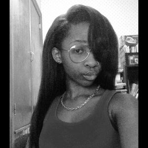 Meet your Posher, Kiaya