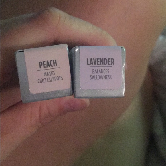 Urban decay color correcting concealers - Picture 2 of 2