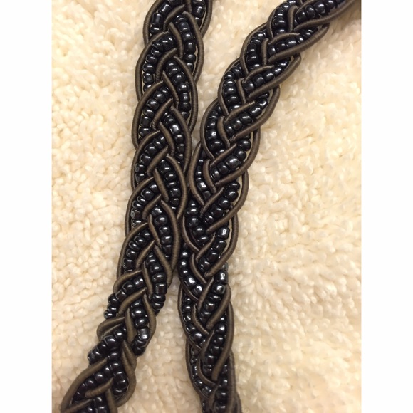 Gray beaded hairband - Picture 3 of 4