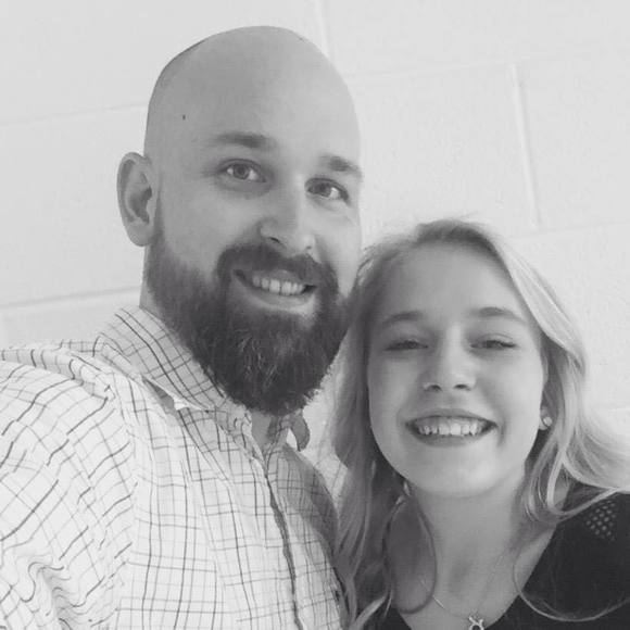 Meet your Posher, Hannah - Picture 1 of 1