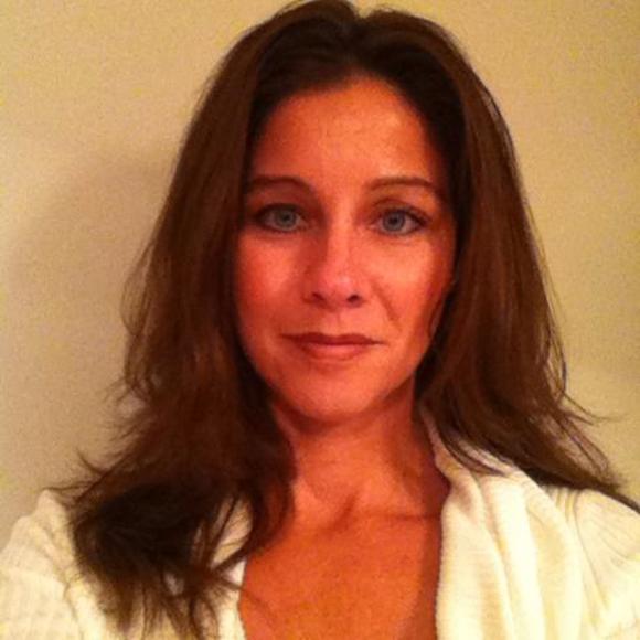 Meet your Posher, Teresa