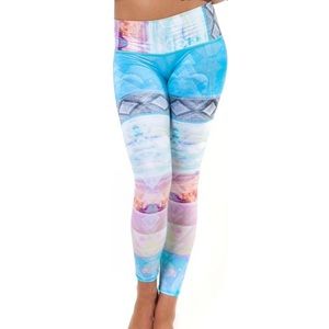 Teeki Yoga Leggings - Tarot Magick Pattern