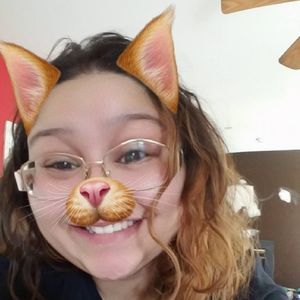 Meet your Posher, Dalila