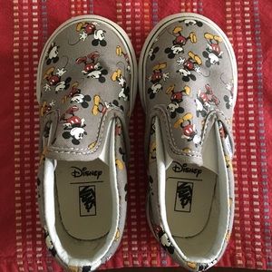 disney vans toddler size 7