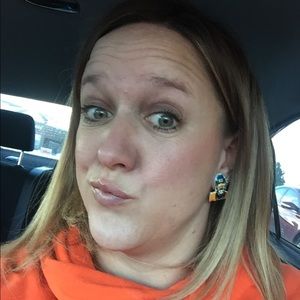 Meet your Posher, Jenifer