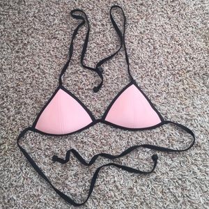 Triangl swimsuit top