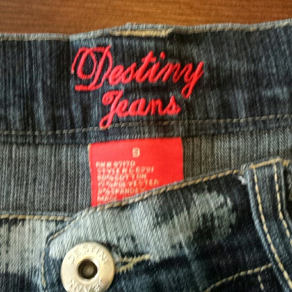 Rare Buckle skirt Destiny size 9 - Picture 2 of 3