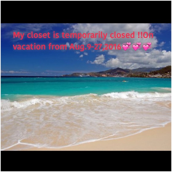 ON VACATION‼️Aug. 9-27,2016 I'll be back soon😍