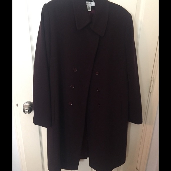 Plum Preston and York 100% wool coat. Size 10