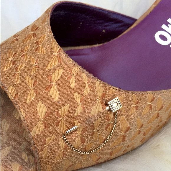 Salvatore Ferragamo Giallo Silk High Heel Sandal - Picture 4 of 4