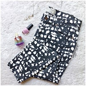 Free People Abstract Black & White Pattern Jeans